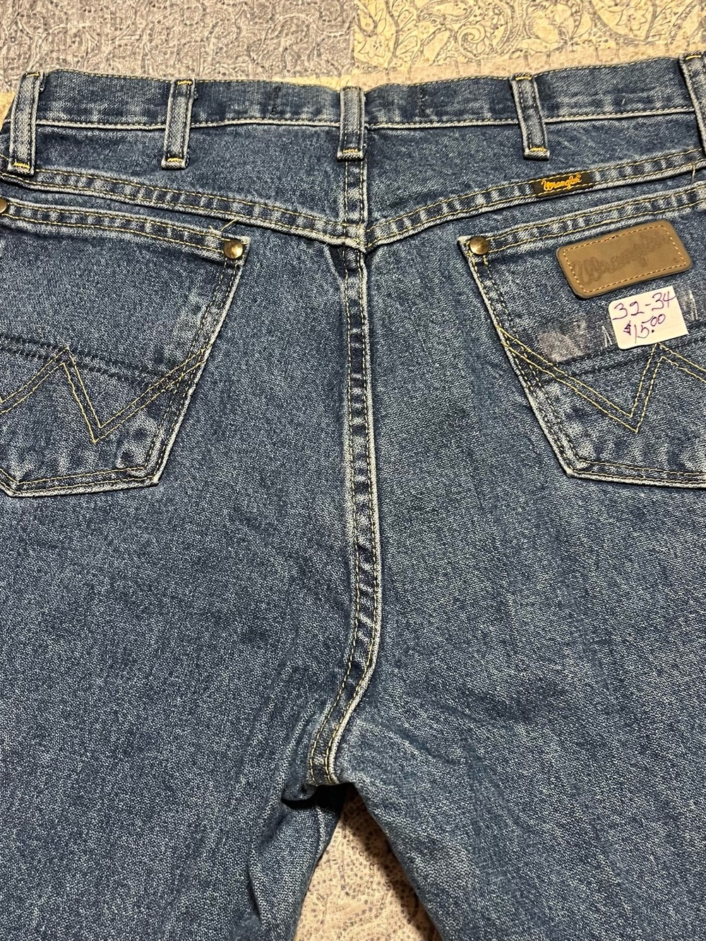 Wrangler Men's Classic Medium Blue Bootcut Jeans